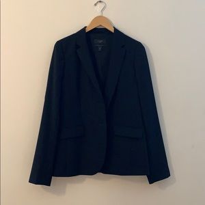 ✨J.CREW navy blazer